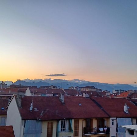 Il Rifugio Sui Tetti Apartment Turin Bagian luar foto