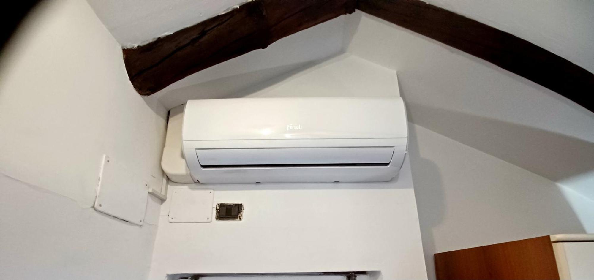 Il Rifugio Sui Tetti Apartment Turin Bagian luar foto